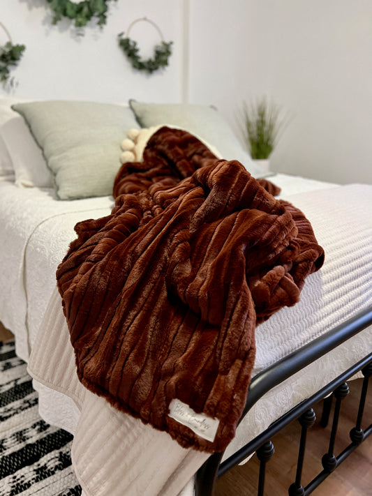 Autumn Vienna Throw Blanket - Cozy Fall Throw
