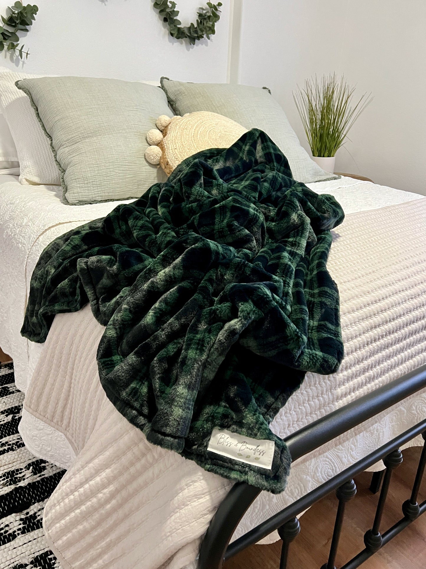 Green Plaid Throw Blanket - Christmas Throw