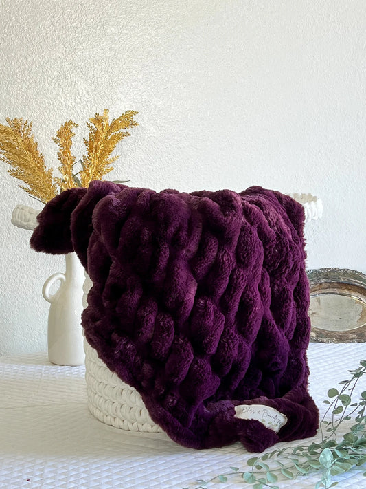Plumwine Ultra Plush Throw Blanket
