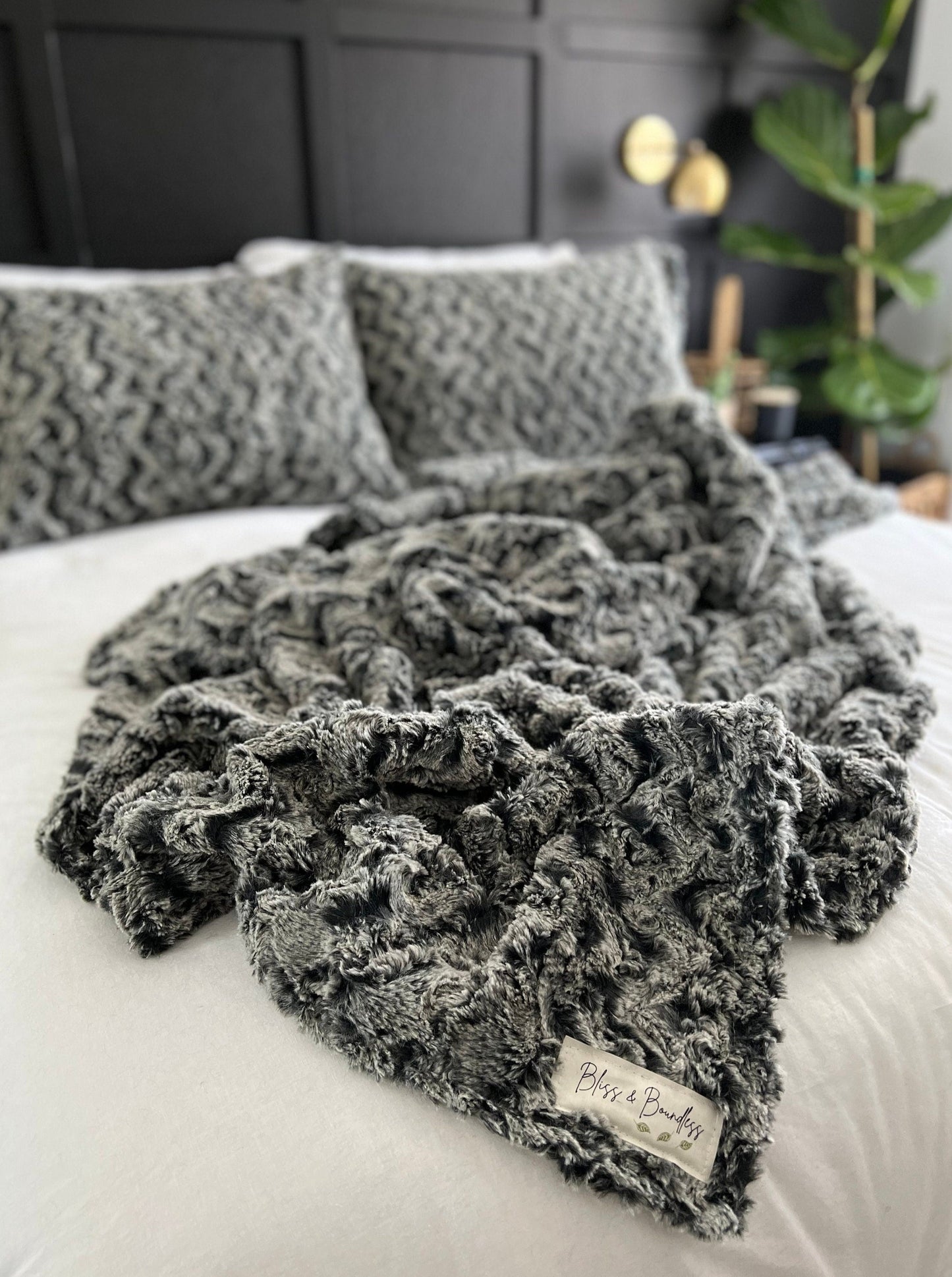 Alpine Night Throw Blanket